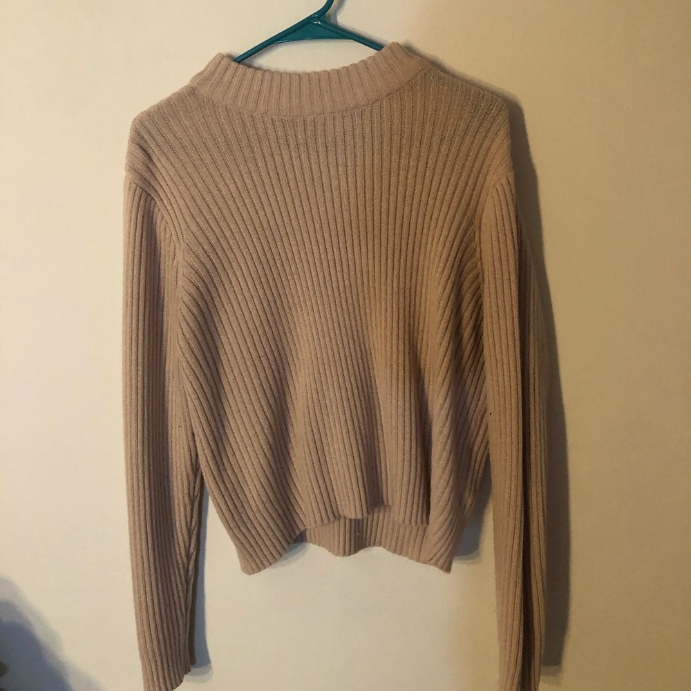 Mock neck cropped sweater